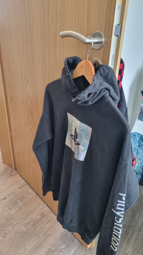 PlayStation hoodie size 158/164