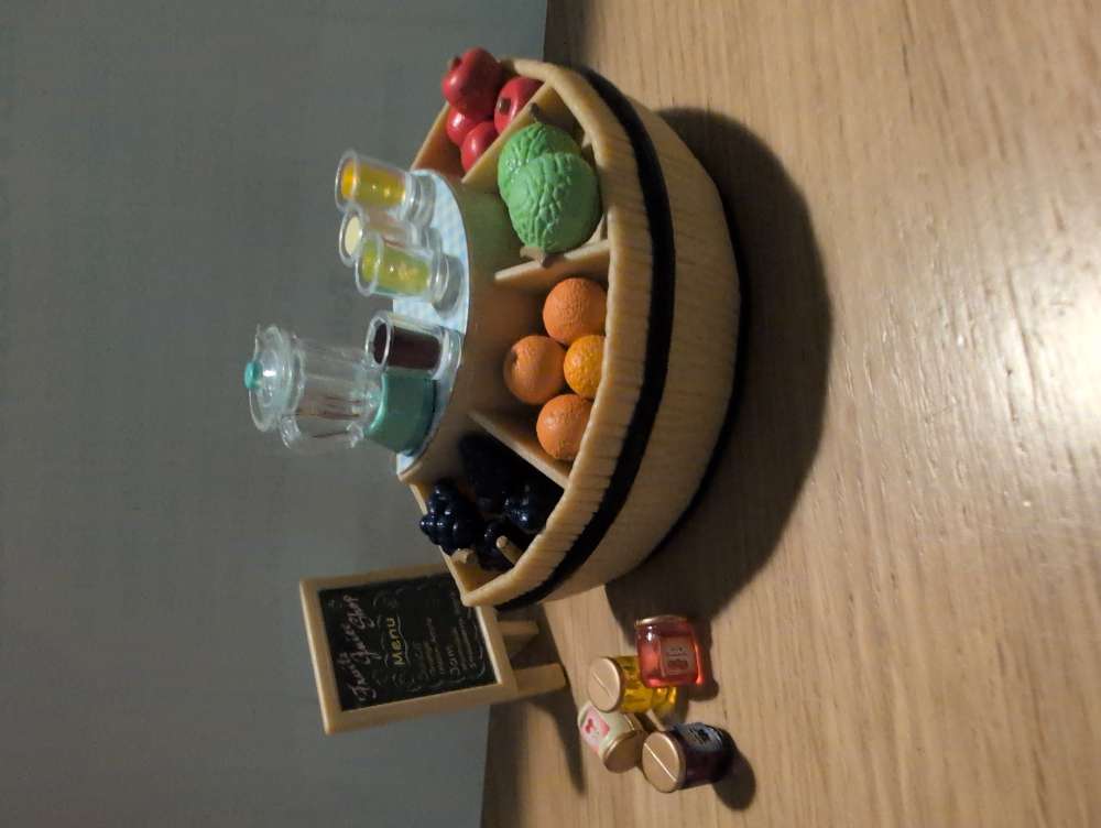 Sylvanian Family mehubaari ja penkki