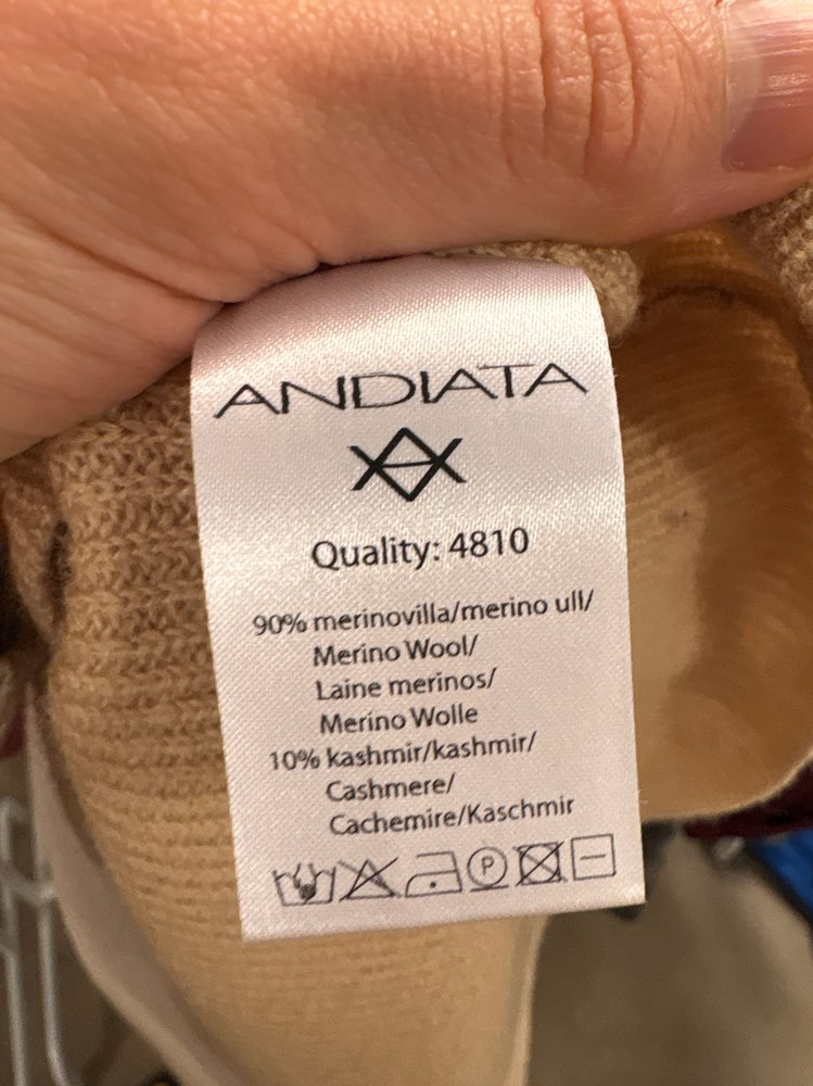 Andiata beige neulehame, XL