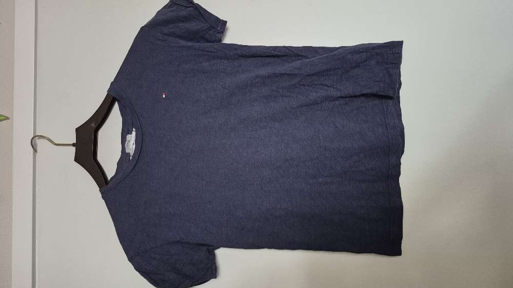 Tommy hilfiger t paita koko 140