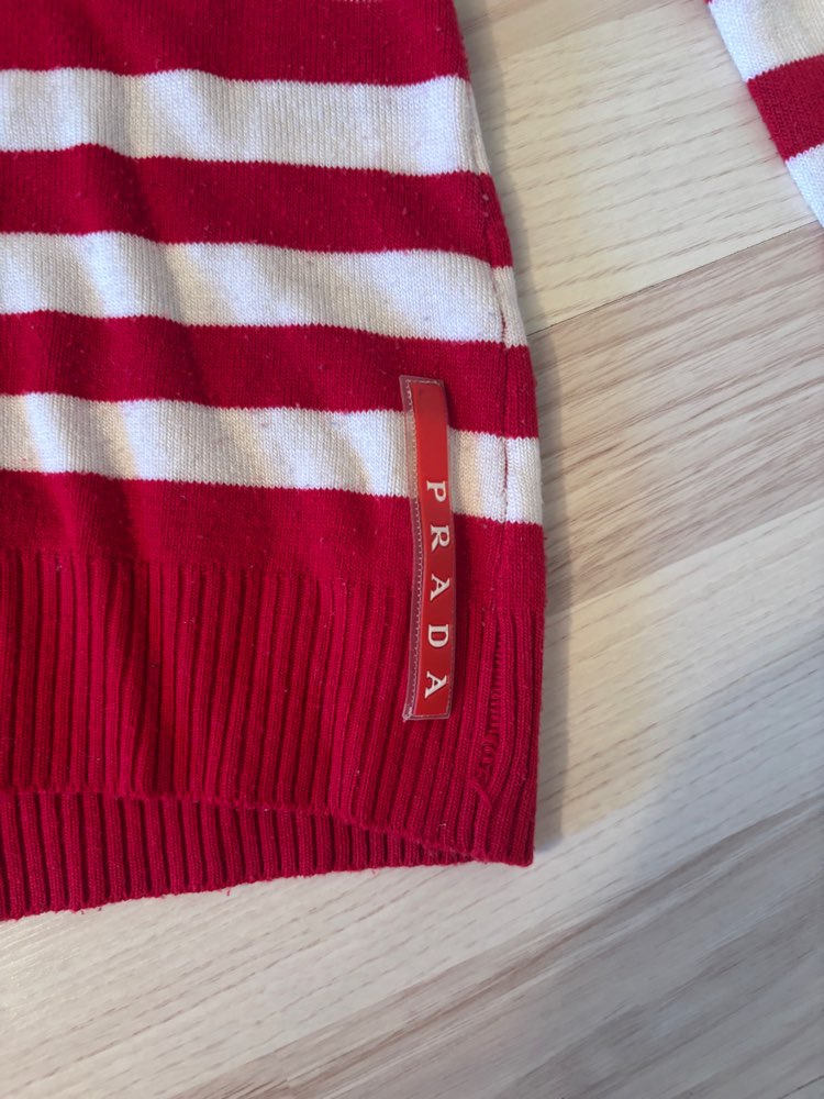 Vintage Prada Genser Rød