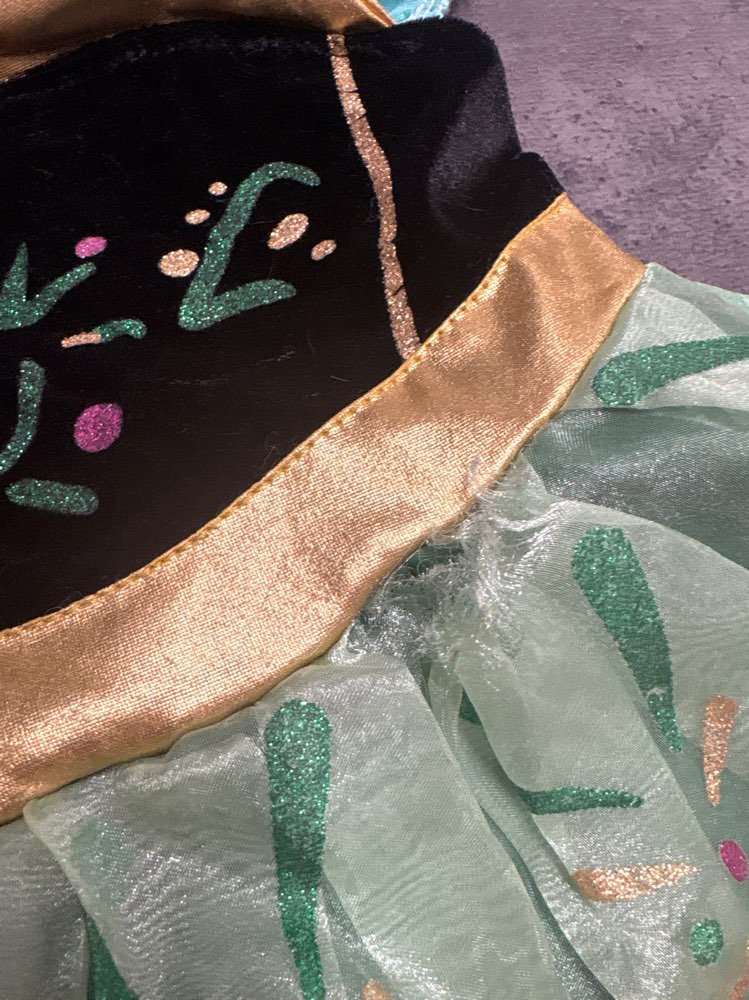 Búningur Anna st. 110