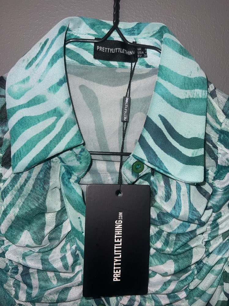 Prettylittlething maxikjole