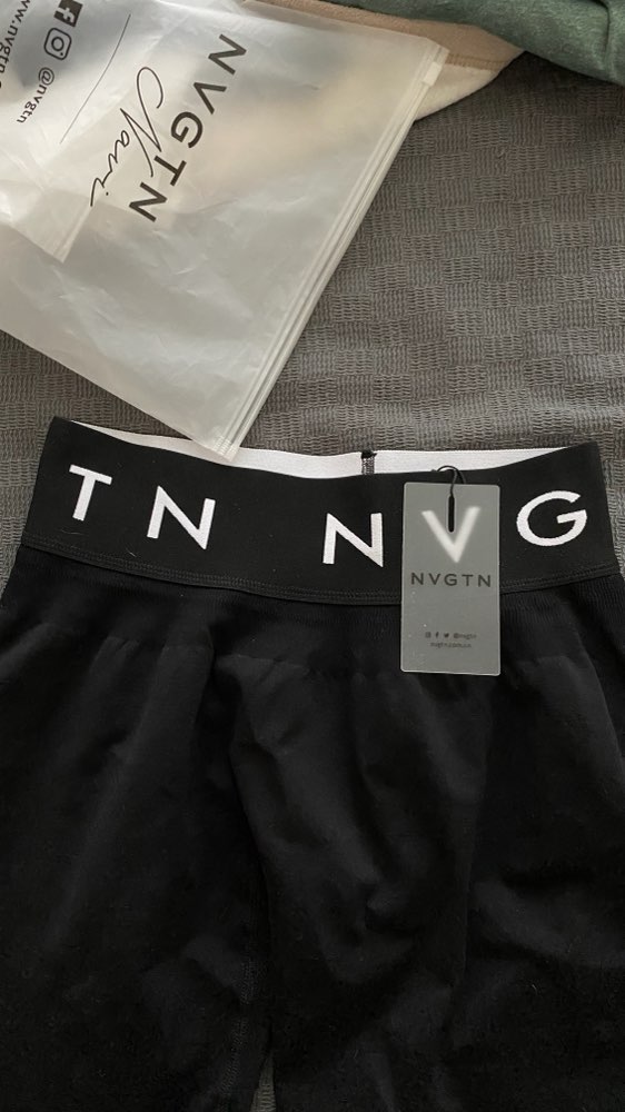NVGTN mustat trikoot, M