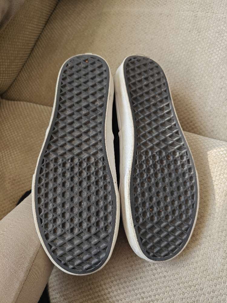 Vans mustat tennarit 40