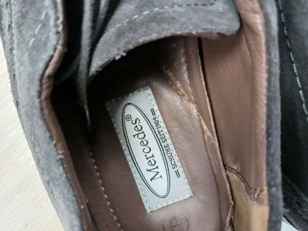 Ruskeat Mercedes schuhe kengät 44
