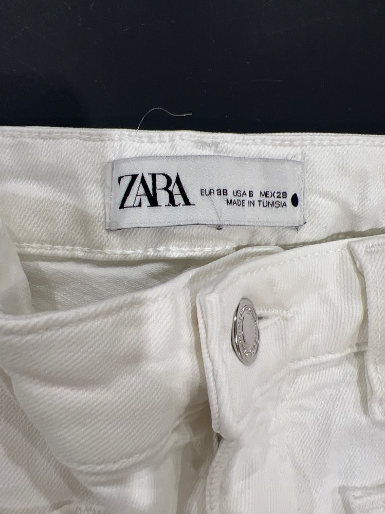Offwhite Zara Jeans str 38