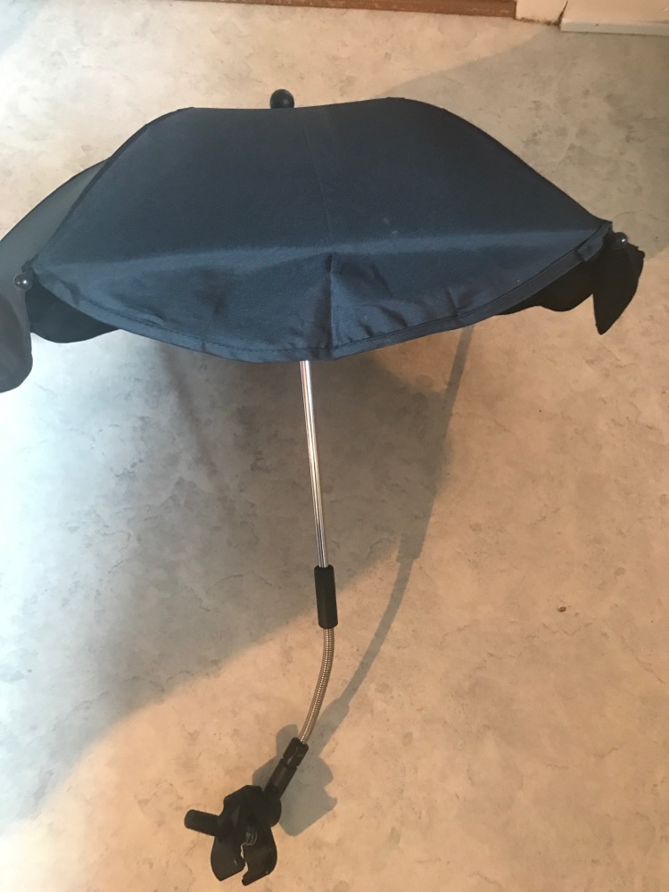 Paraply/parasol clips på
