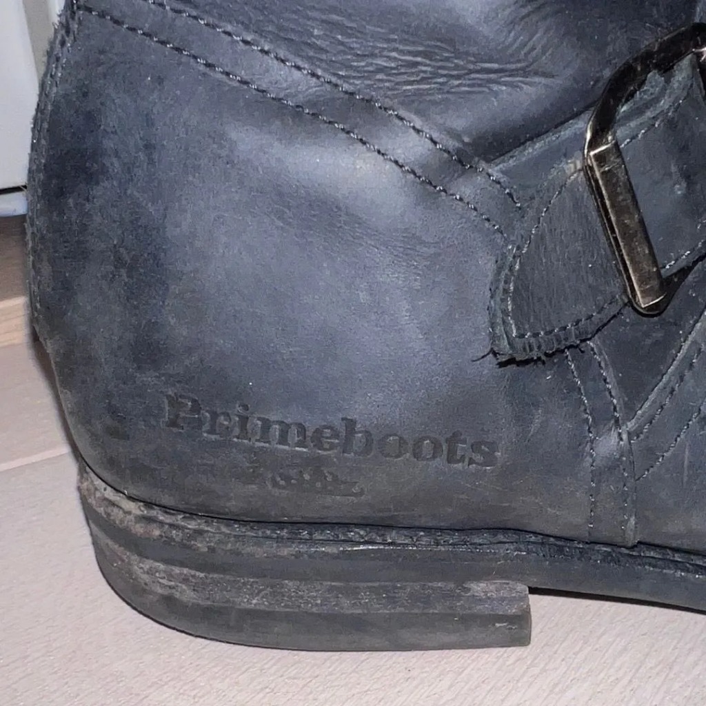 Primeboots - Svarte skinnstøvletter