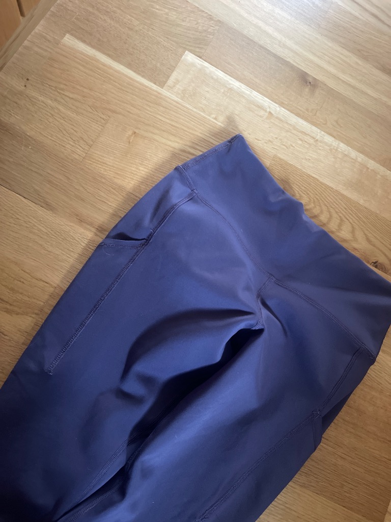 Dökkfjólubláar nike pro buxur i s