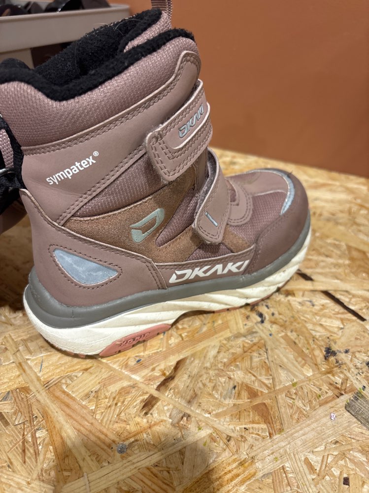 Okaki Goretex sko str 31