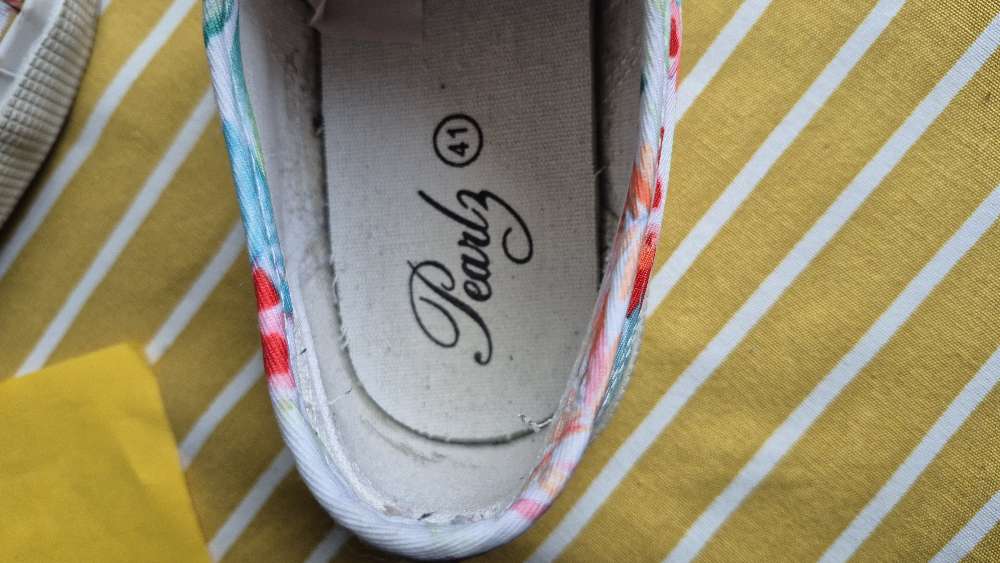 Pearlz tennarit koko 41