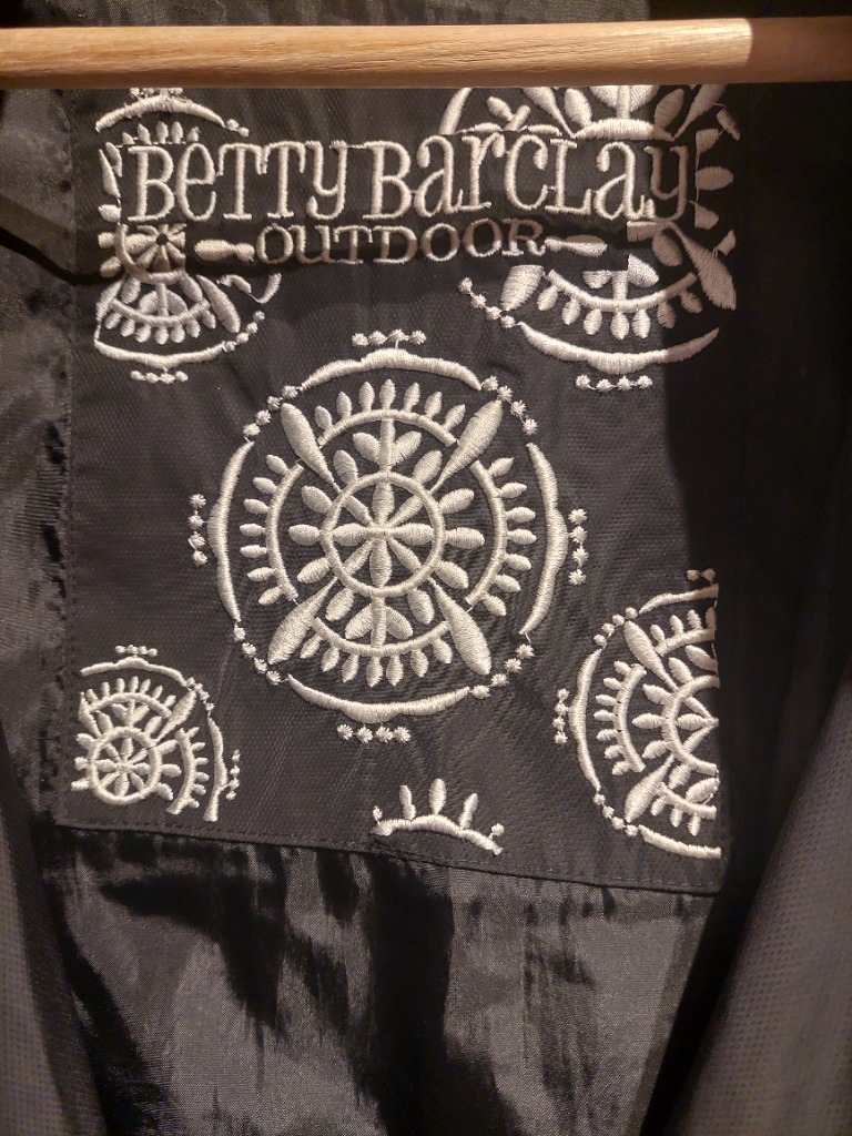 Betty Barclay jakki 44