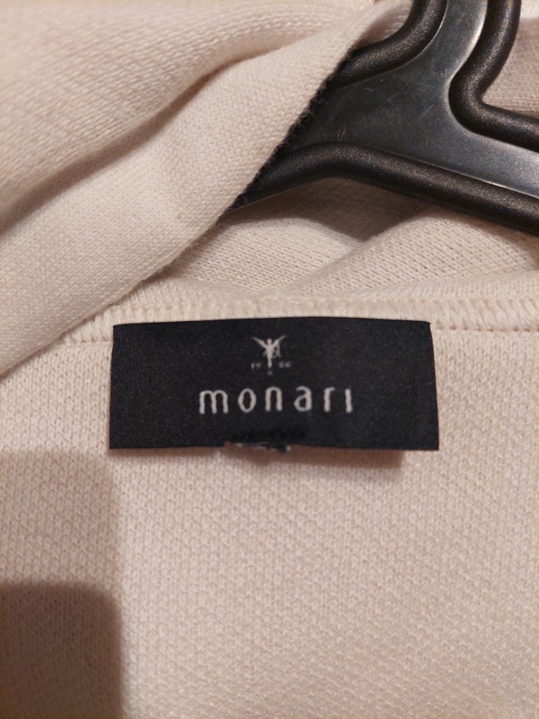Monari peysa 44