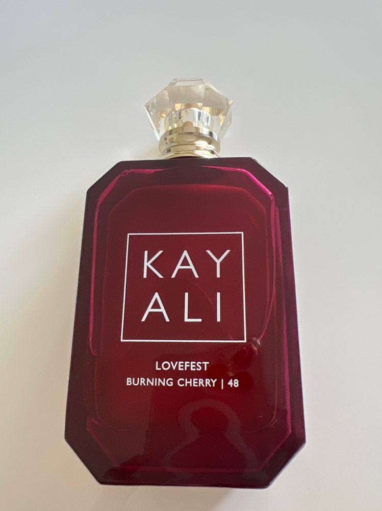 KAYALI livefesr burning cherry48 100ml