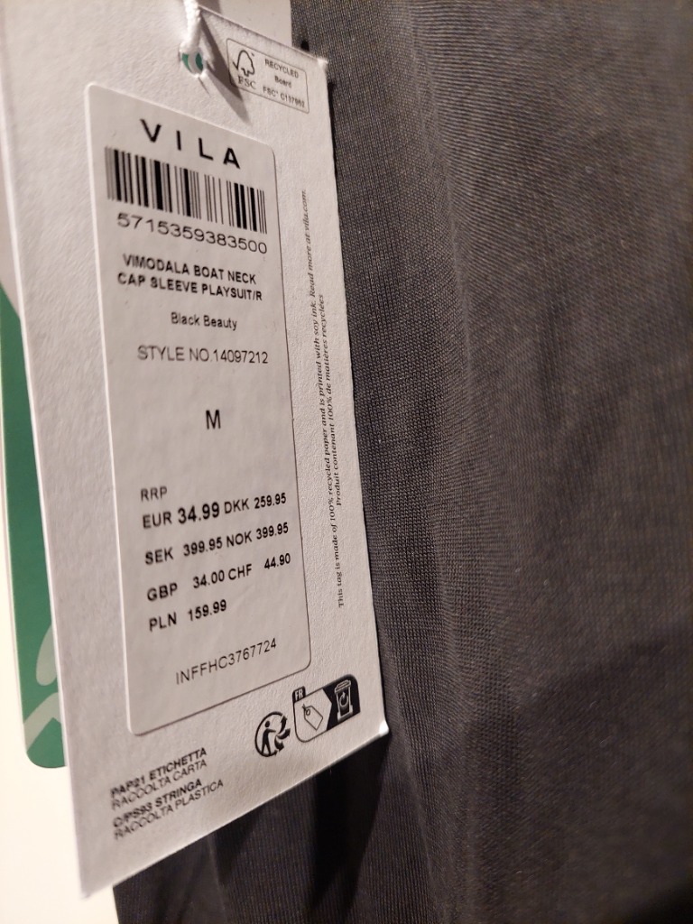 Nýr Vila samfestingur M