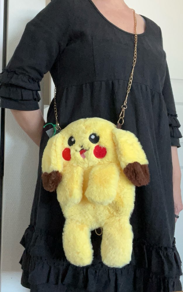 Keltainen pupu laukku