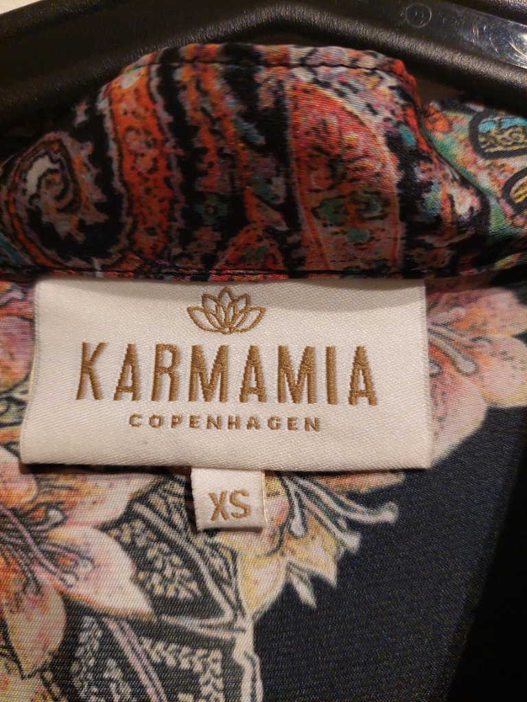 Karmamia kjóll XS 