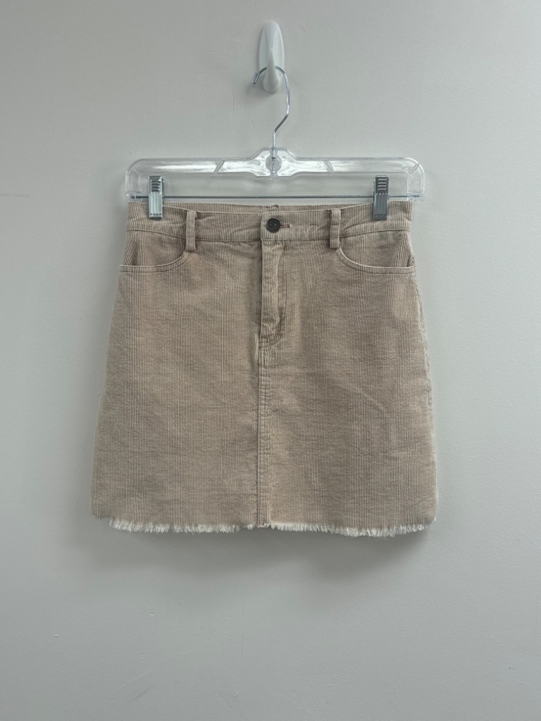 Size 8 Mini Skirt - Dusty Pink 