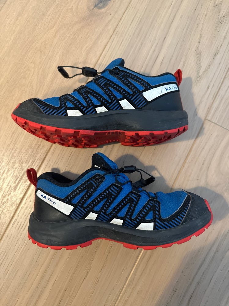 Salomon goretex sko str 32