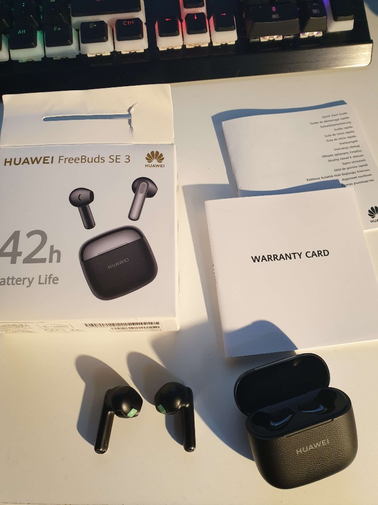 Huawei kuulokkeet, käyttämättömät