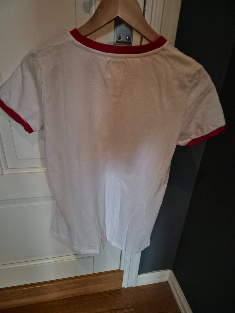 Good girl t shirt XS line of oslo