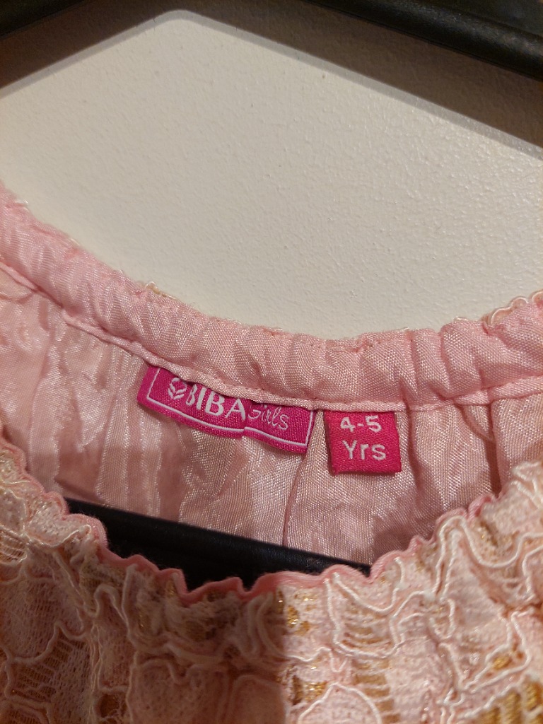 Sparikjóll 110