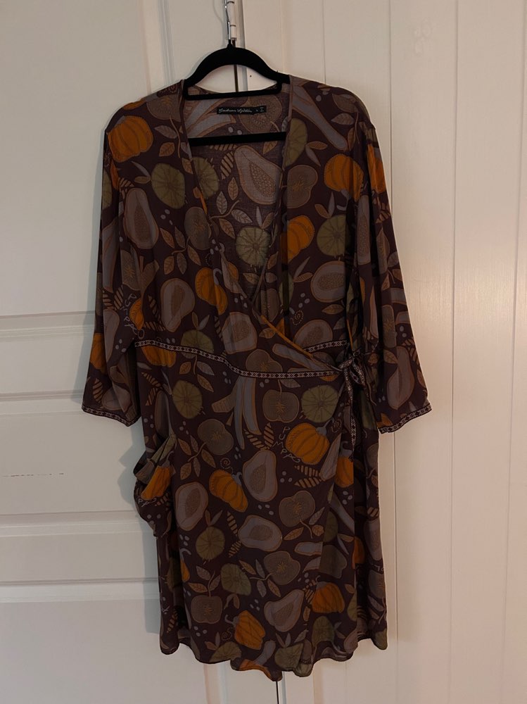 Gudrun Sjödén omslagskjole str L