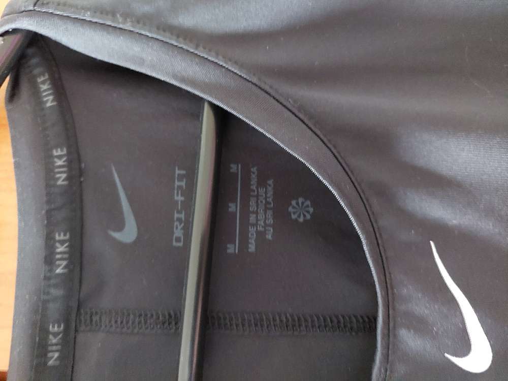 Nike dri-fit bolur str medium