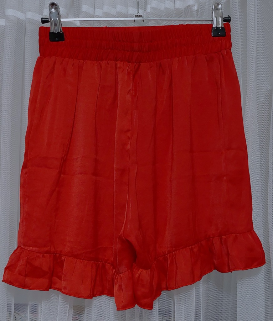Nak'd punaiset shortsit koko 36