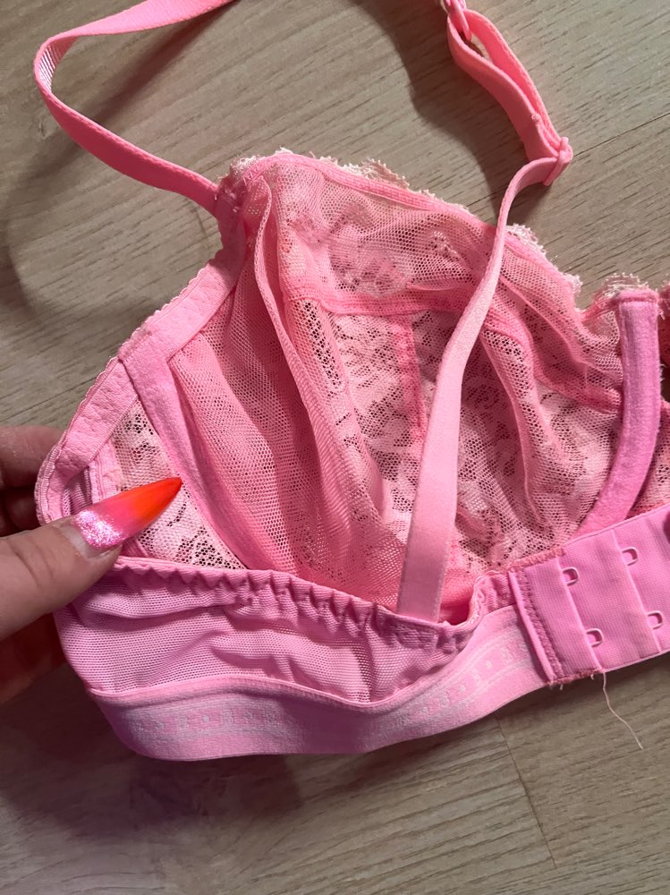 Vaaleanpun. rintaliivit 85C