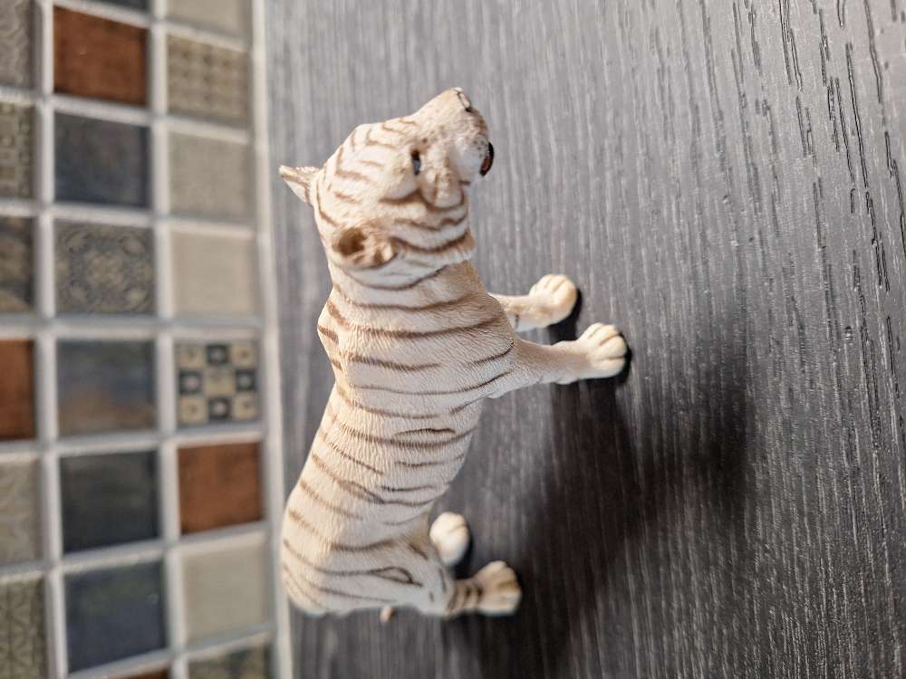 Schleich lumitiikeri