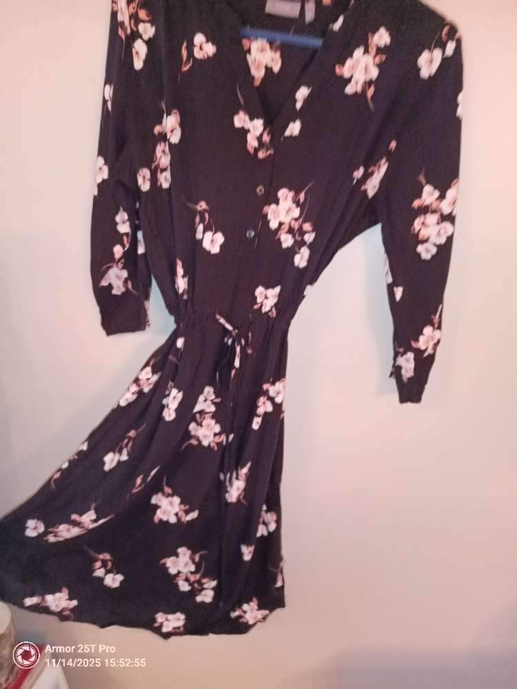 b.young blómakjóll St 38