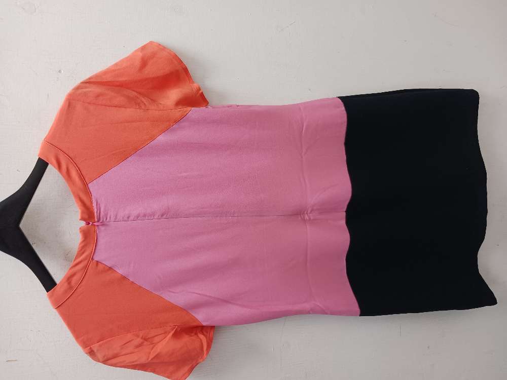 Banana republic moniv. mekko 2