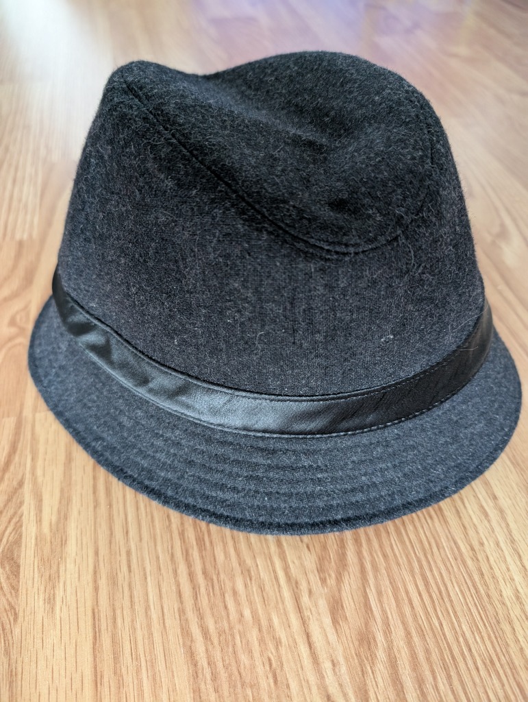 Calvin Klein -hattu