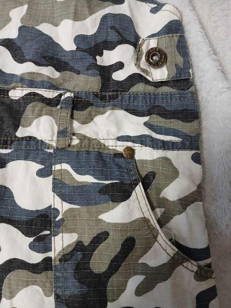 Lappuhaalarihame. Camo. Jeans. M