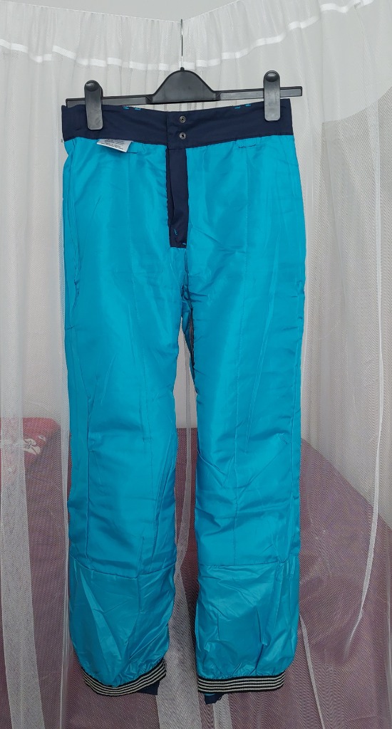 Siniset thinsulate ulkoiluhousut 