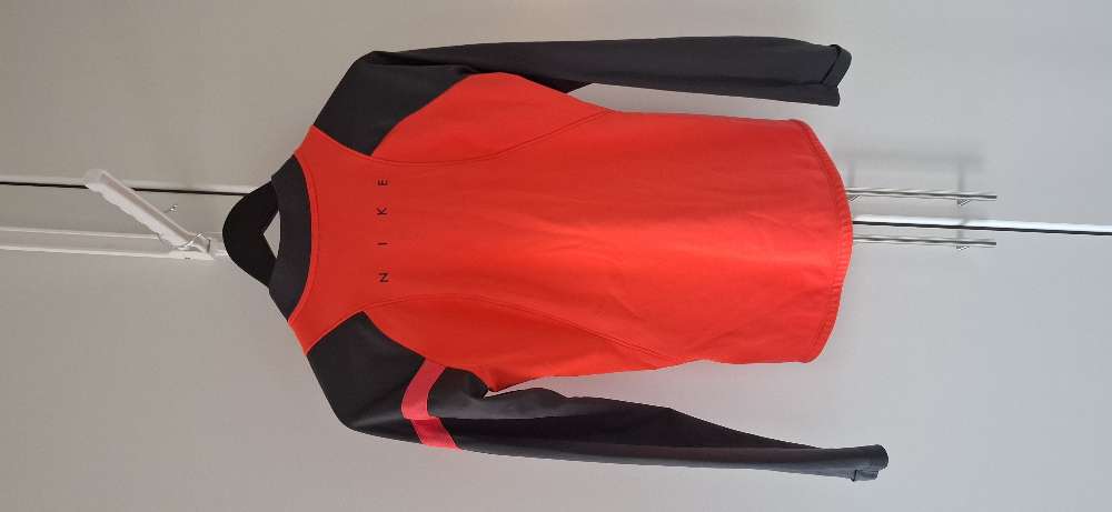 Nike st. XS Dri-Fit appelsínugulur