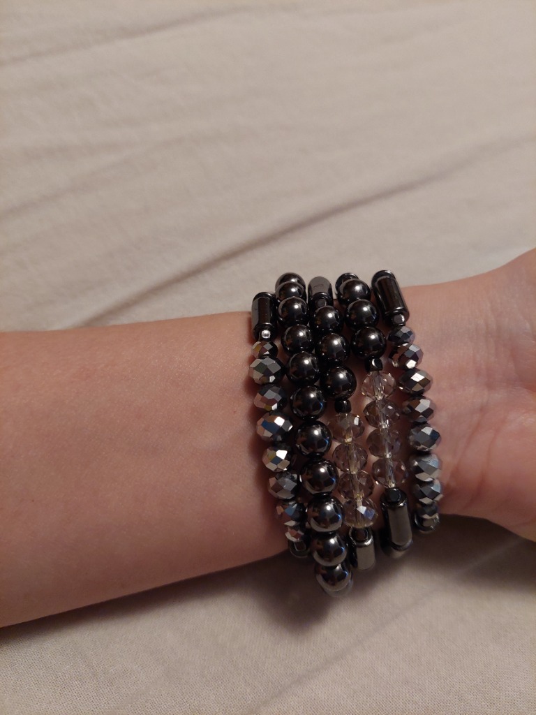 Teygjanleg armbönd
