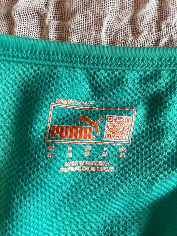 Puma urheiluliivit 