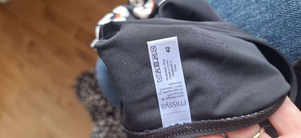 Tankini toppur st. 40 og buxur 42