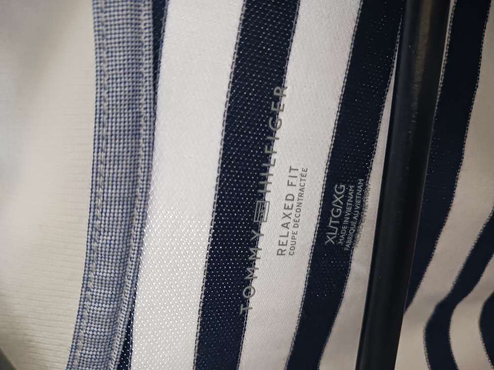 Hilfiger raidallinen pikee paita XL