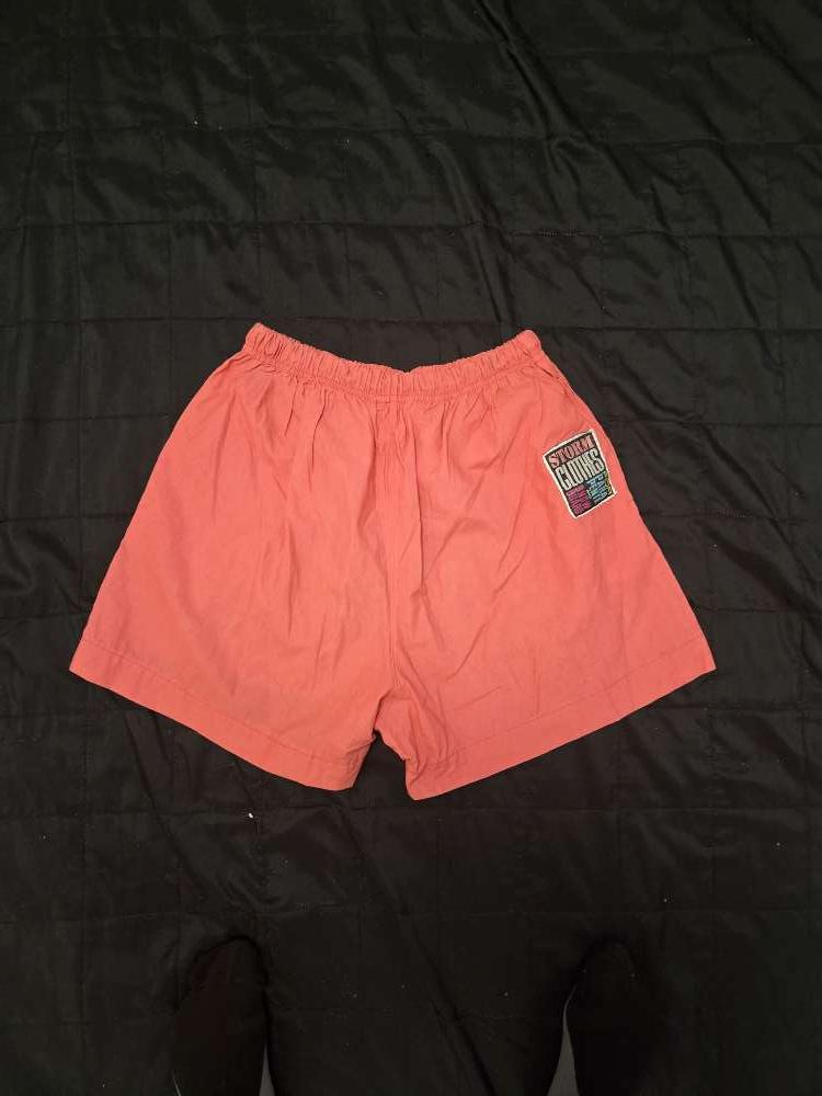 Korallit retroshortsit (arv. koko S)