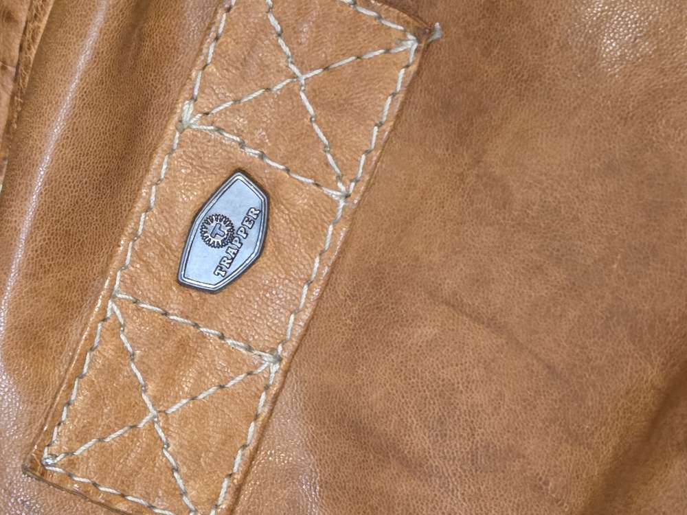 Trapper ruskea nahkatakki