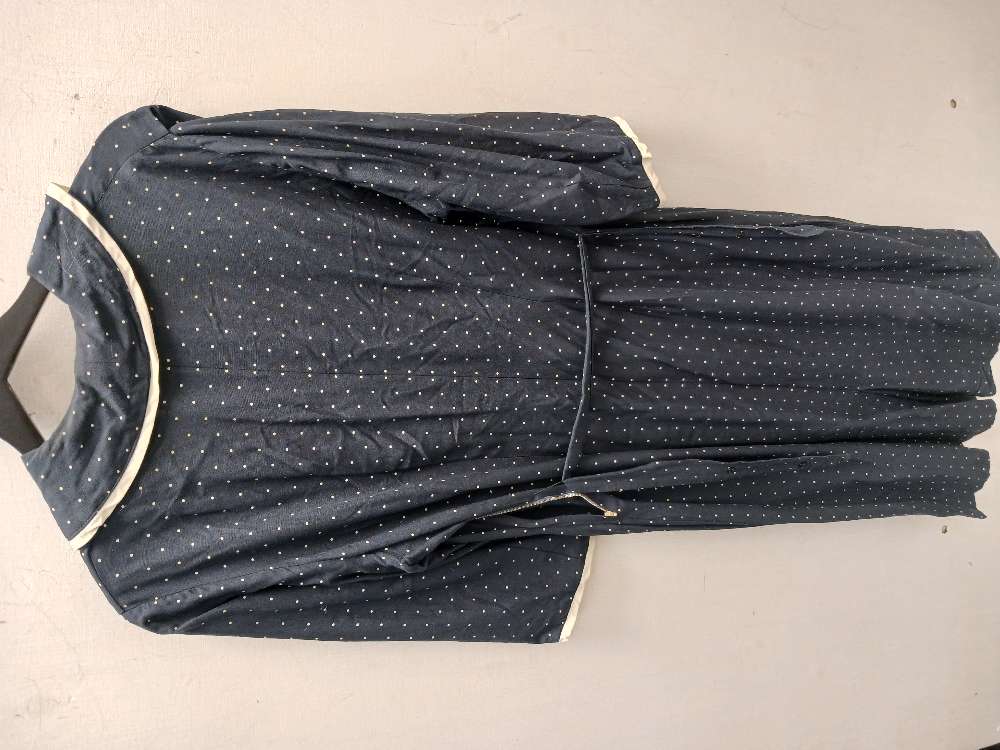 Vintage pilkkumekko n. M-L