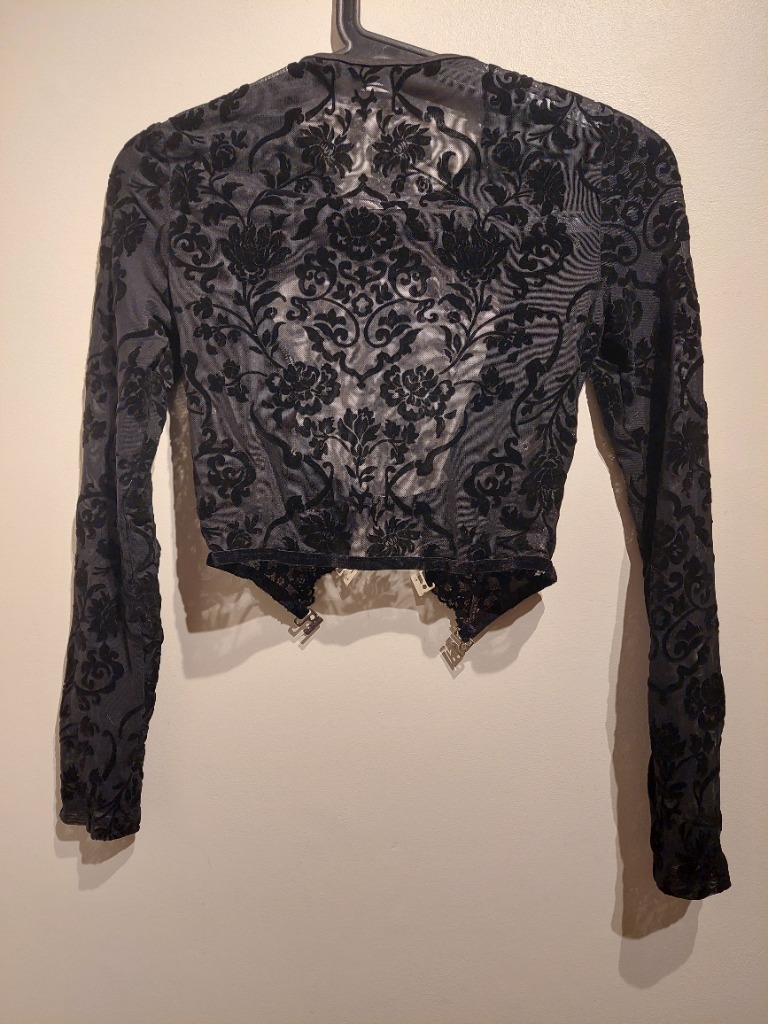 Munstraður crop bolur 