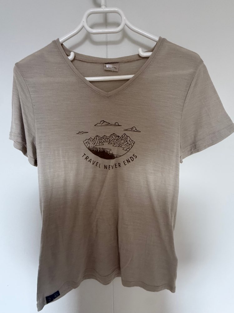 Ullarbolur stutterma ónotuð flík