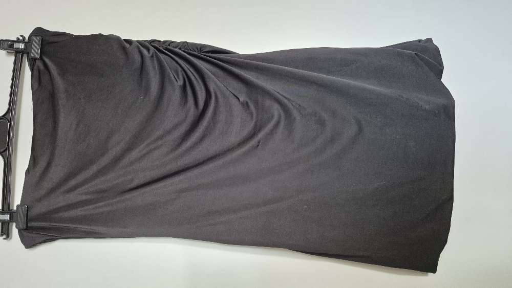 Vila musta olkaimeton, koko M/ 38