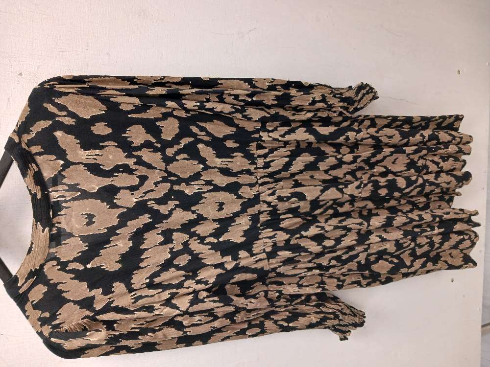 Capri collection must.-rusk. mekko L