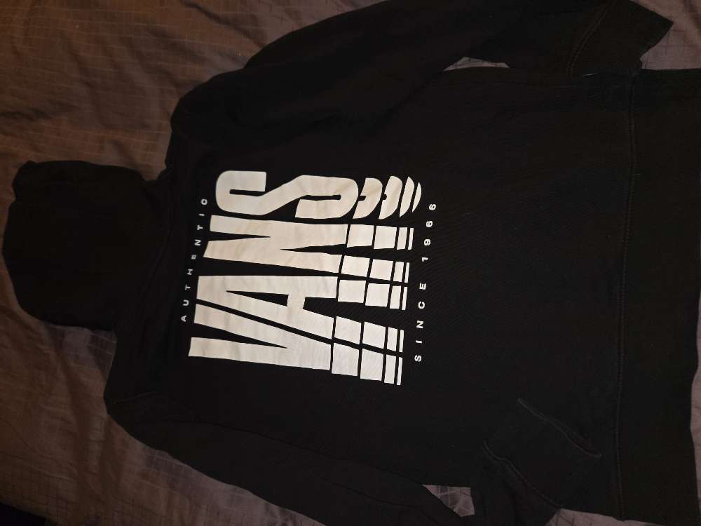 VANS HETTUPEYSA ST.M